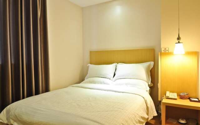 Sealy Hotel