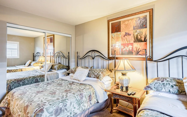 Holiday Villas by Plumlee Vacation Rentals