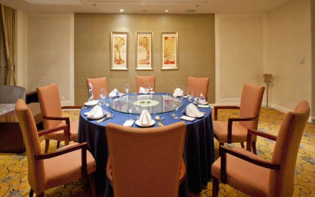 Grand New Century Hotel