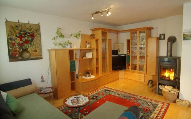 Great Holiday Home in Hippach With sun Terrace