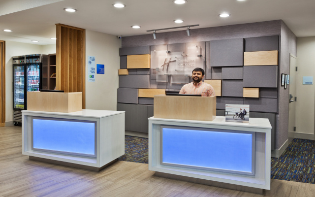 Holiday Inn Express & Suites Cartersville by IHG