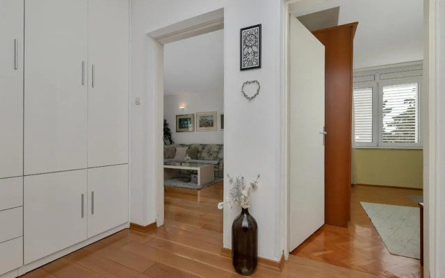 Apartment Marina
