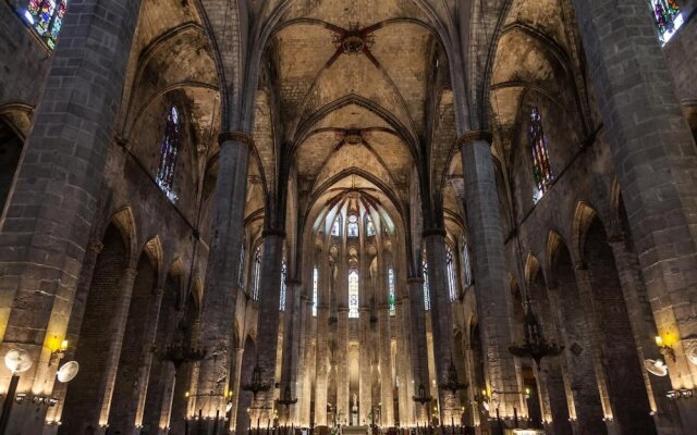 Break in Gothic Barcelona Hostal