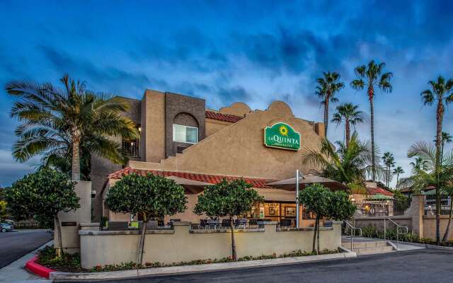 La Quinta Inn & Suites by Wyndham Carlsbad - Legoland Area