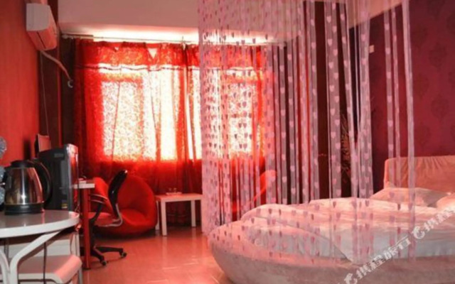 Tangtang Theme Apartment Holiday Hotel