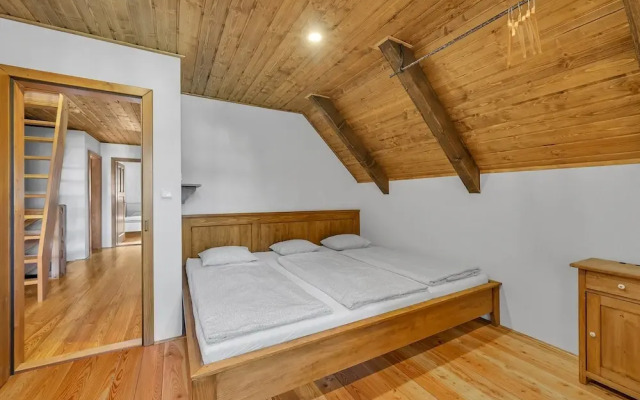 Villa Near Krkonose National Park