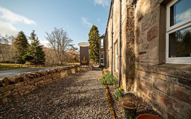 Rowan Tree Country Hotel