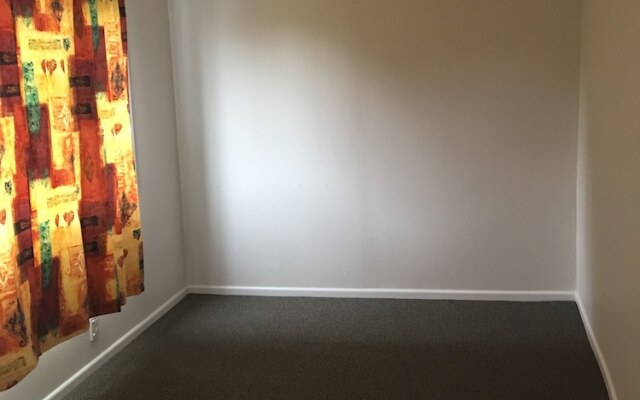 Bedroom Flats and Bedspaces In Auckland