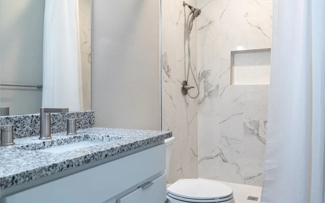 Luxury Pool Home Golf Cart