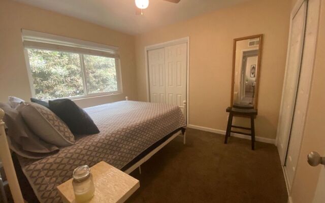 Longer Stay for Travelers Blocks from Hospital and Downtown Security Gates