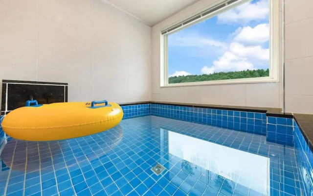 Gapyeong Haneul Sanchaek Poolvilla Pensi