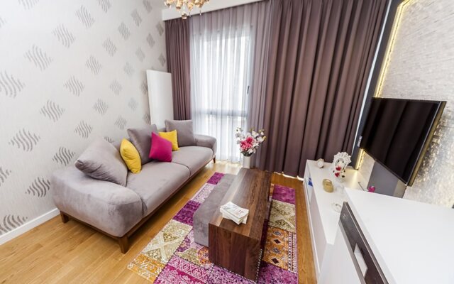 Mera Suites