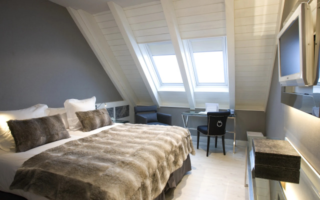 Hotel Val De Neu