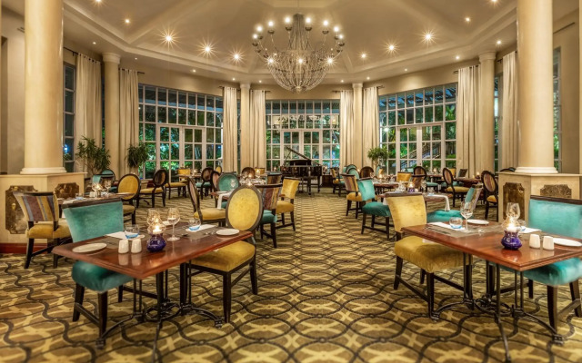 Hemingways Hotel