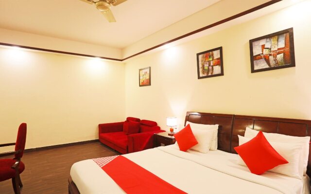 Hotel Picasso By OYO Rooms