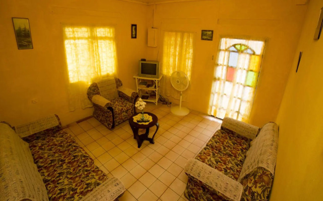 Villa Shalom Guest House
