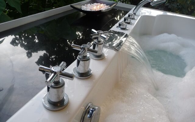 Villa Ginborn Amazing 5 Bdr Sea View Pool Villa