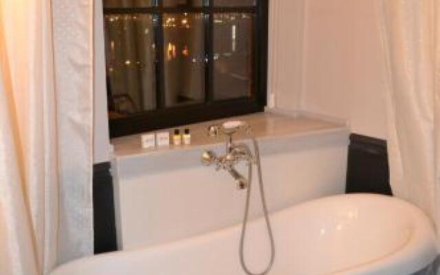 Piazza Boutique Hotel