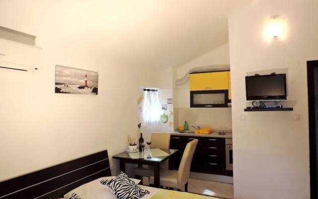 Apartments Lana