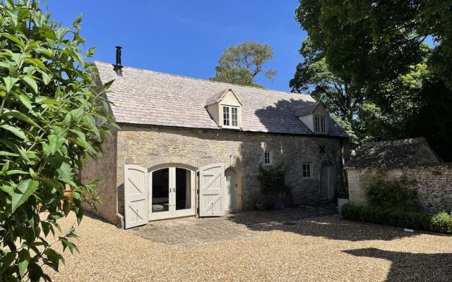 The Cotswolds Coach House