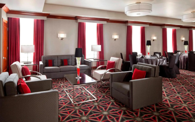 Four Points By Sheraton Gatineau-Ottawa