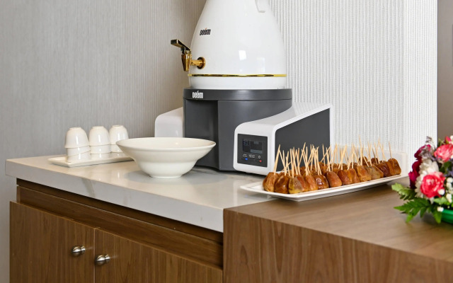 Comfort Hotel Jeddah King Road