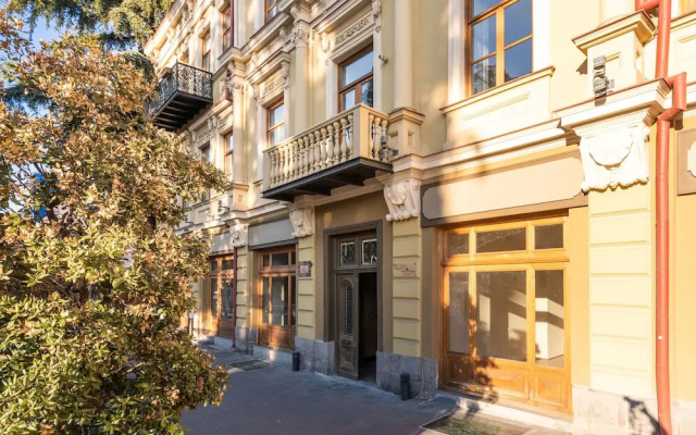 Апартаменты H&B apartments Atoneli