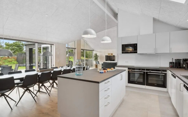 5 Star Holiday Home in Romo