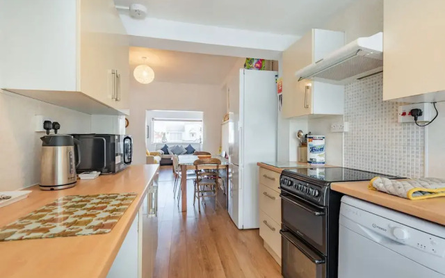 2 Tregof Terrace