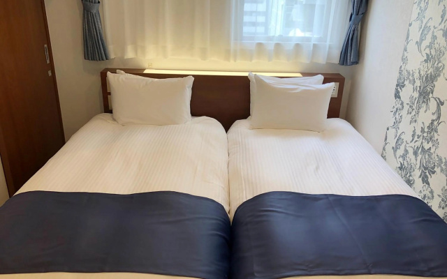 S Training Center Hotel Osaka – Guest Rooms – Osaka