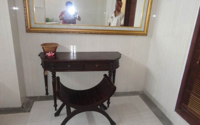 Airy Ubud Monkey Forest Bali