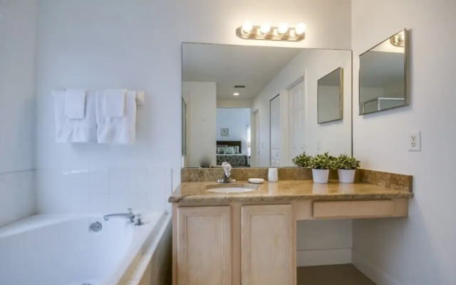 5 Bedroom 3.5 Bathroom Pool Villas