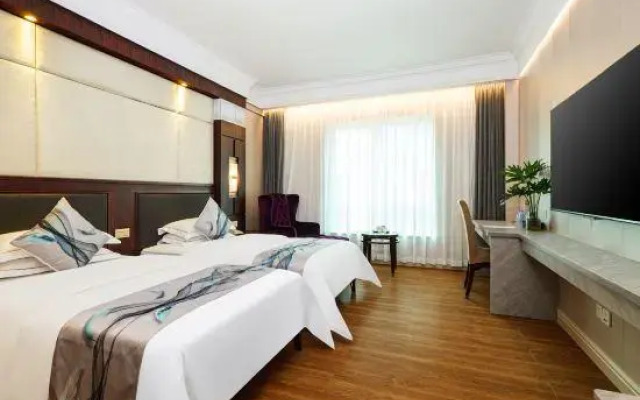 Mingchao Hotel