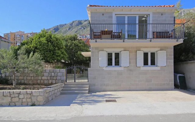 Apartment River Rose