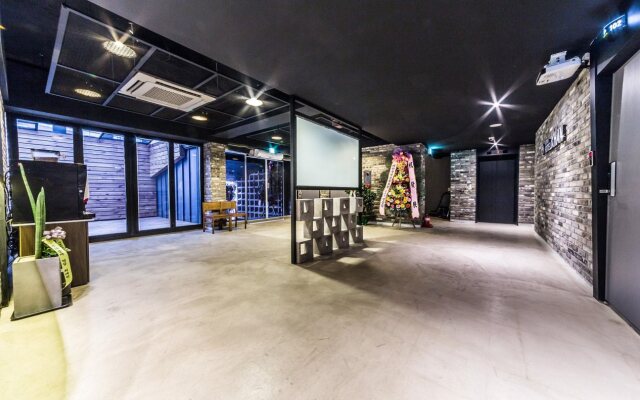 Design Hotel Khan