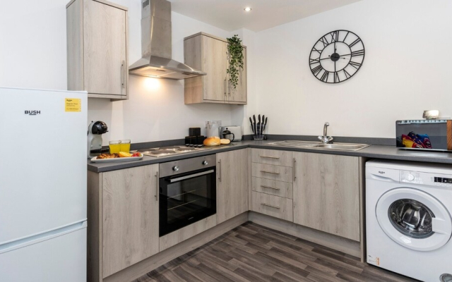 12 Quincy House - 1 Bedroom Apartment