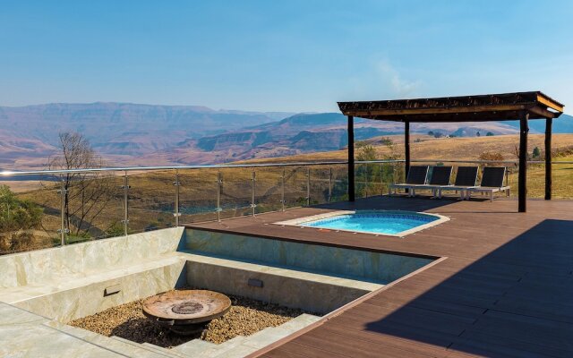 Cayley Mountain Resort