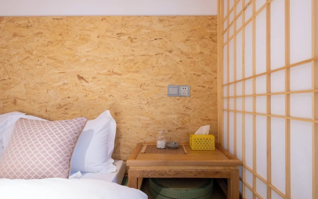 Shanghai Hills&XING 132 Family Homestay