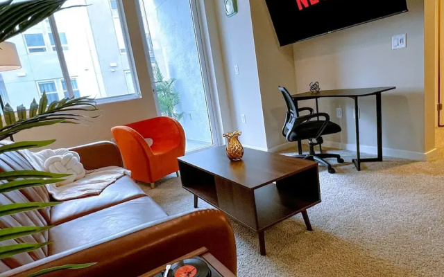 Boho Style Home LA -free Parking 10 Min To Cedars