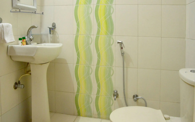 Hotel Rockwell by OYO Rooms
