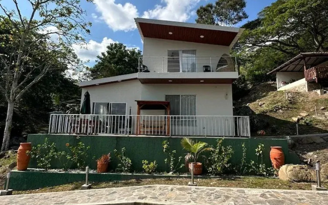 Complejo Turístico Hotel Ganbare