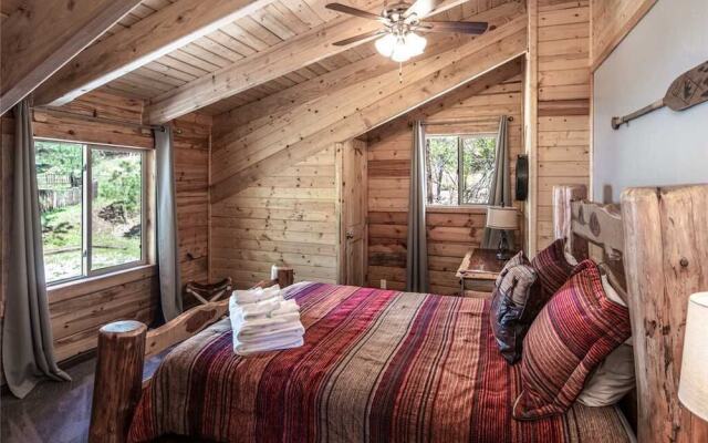 Clearwater Cabin - Three Bedroom Cabin