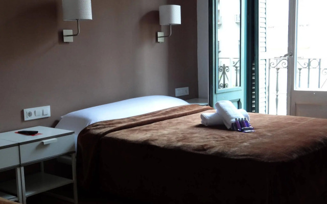 Hostal Balkonis