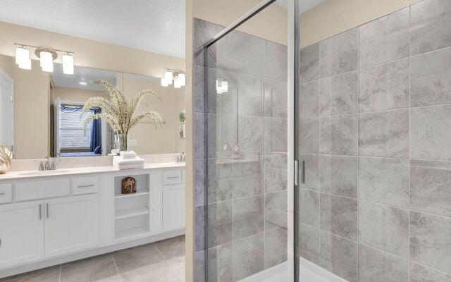 Storey Lake 4731 #305