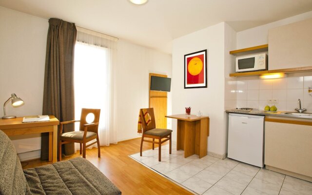 Séjours & Affaires Nantes La Beaujoire