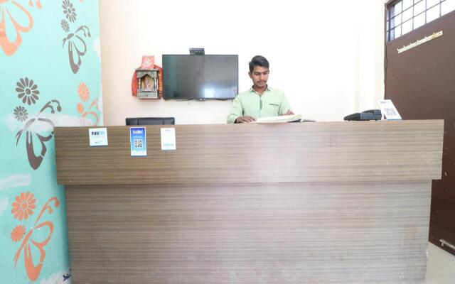 Oyo Flagship 701061 Hotel Arya