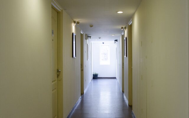 OYO Rooms Indiranagar CMH Road