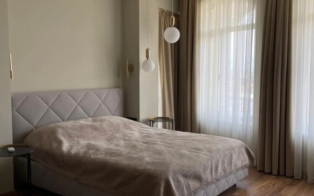 Апартаменты Море и Горы Brown на улице Фигурная