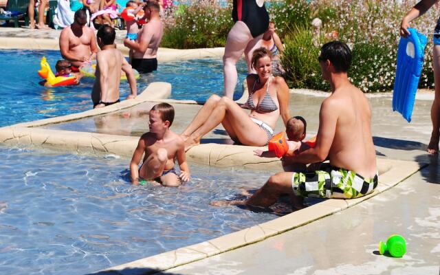 Camping La Roche Posay Vacances