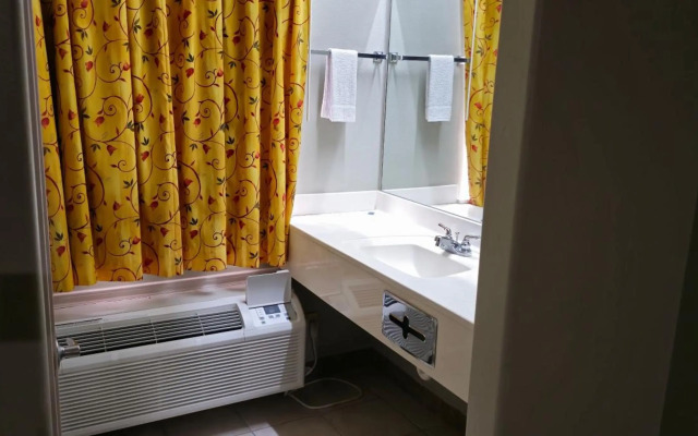 Texas Inn and Suites RGV